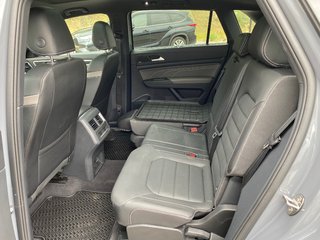 2023 Volkswagen Atlas Cross Sport Execline in Kamloops, British Columbia - 7 - w320h240px