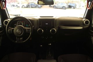 2018 Jeep Wrangler Sahara W / REMOVABLE ROOF