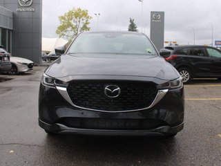 2023 Mazda CX-5 Signature W / APPLE CARPLAY / PANORAMIC SUNROOF