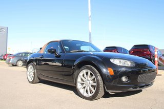 2006 Mazda MX-5 GT W / HEATED SEATS / 6 SPD MANUAL / BROWN INT.