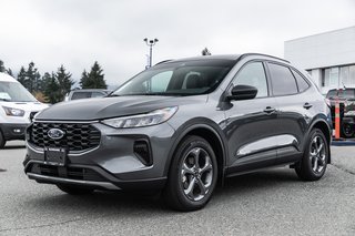 2025 Ford Escape ST-Line in Nanaimo, British Columbia - 3 - w320h240px