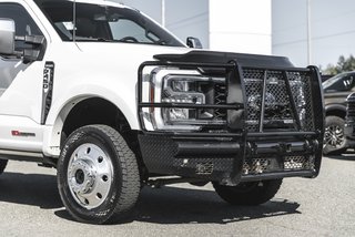 2025 Ford Super Duty F-450 DRW King Ranch in Nanaimo, British Columbia - 2 - w320h240px