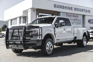 2025 Ford Super Duty F-450 DRW King Ranch in Nanaimo, British Columbia - 4 - w320h240px