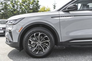 2026 Lincoln Nautilus Premiere in Nanaimo, British Columbia - 4 - w320h240px