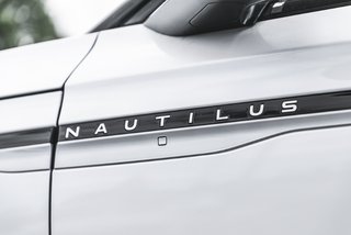 2026 Lincoln Nautilus Reserve in Nanaimo, British Columbia - 6 - w320h240px