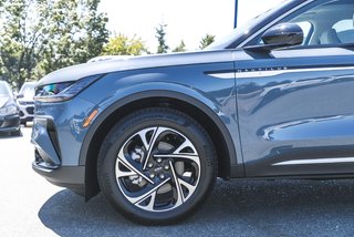 2026 Lincoln Nautilus Premiere in Nanaimo, British Columbia - 4 - w320h240px