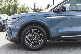 2026 Lincoln Nautilus Premiere in Nanaimo, British Columbia - 4 - w320h240px