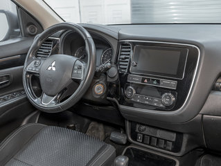 2019 Mitsubishi Outlander in St-Jérôme, Quebec - 16 - w320h240px