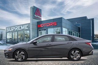 2025 Hyundai Elantra Hybrid Luxury in Mississauga, Ontario - 5 - w320h240px