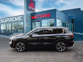 2023 Mitsubishi Outlander GT in Mississauga, Ontario - 3 - w320h240px