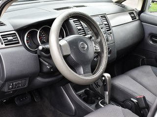 2007 Nissan Versa 1.8 SL in Mississauga, Ontario - 6 - w320h240px