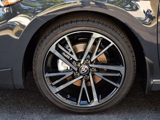 2025 Toyota Camry Hybrid XSE AWD in Mississauga, Ontario - 6 - w320h240px