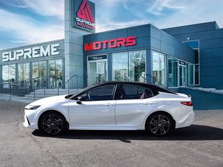 2025 Toyota Camry Hybrid XSE AWD in Mississauga, Ontario - 4 - w320h240px
