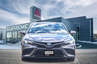 2023 Toyota Camry SE HYBRID in Mississauga, Ontario - 3 - w320h240px
