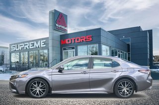 2023 Toyota Camry SE HYBRID in Mississauga, Ontario - 5 - w320h240px