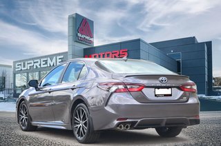 2023 Toyota Camry SE HYBRID in Mississauga, Ontario - 6 - w320h240px