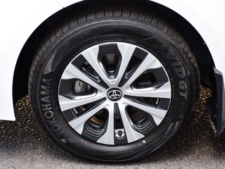 2026 Toyota COROLLA HYBRID LE AWD in Mississauga, Ontario - 6 - w320h240px