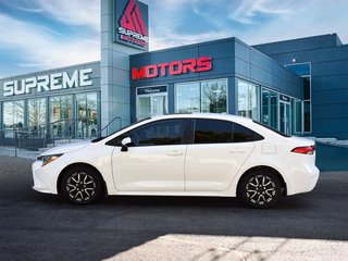 2021 Toyota Corolla LE in Mississauga, Ontario - 4 - w320h240px