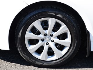 2021 Toyota Corolla LE in Mississauga, Ontario - 6 - w320h240px