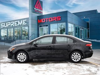 2021 Toyota Corolla LE in Mississauga, Ontario - 3 - w320h240px
