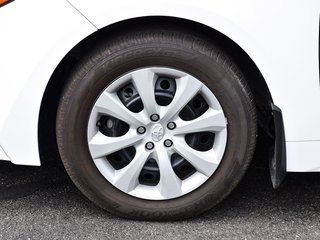 2022 Toyota Corolla LE in Mississauga, Ontario - 5 - w320h240px