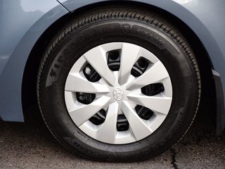 2024 Toyota Corolla LE in Mississauga, Ontario - 5 - w320h240px