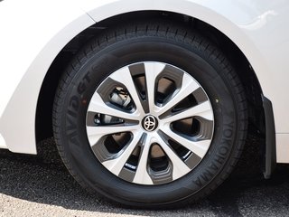 2025 Toyota Corolla HYBRID LE AWD in Mississauga, Ontario - 5 - w320h240px