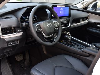 2025 Toyota GRAND HIGHLANDER HYBRID Limited 7P in Mississauga, Ontario - 6 - w320h240px
