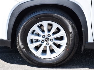 2025 Toyota GRAND HIGHLANDER HYBRID XLE in Mississauga, Ontario - 6 - w320h240px