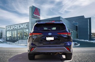 2023 Toyota Highlander Hybrid Limited in Mississauga, Ontario - 6 - w320h240px