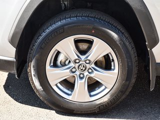 2025 Toyota RAV4 Hybrid XLE in Mississauga, Ontario - 6 - w320h240px