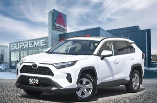 2022 Toyota RAV4 XLE in Mississauga, Ontario - 3 - w320h240px