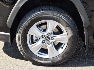 2025 Toyota RAV4 Hybrid LE in Mississauga, Ontario - 6 - w320h240px