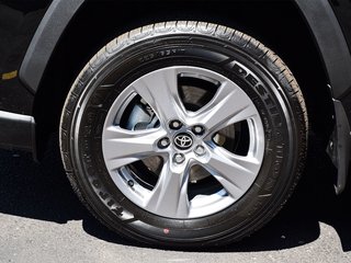 2025 Toyota RAV4 HYBRID XLE in Mississauga, Ontario - 6 - w320h240px