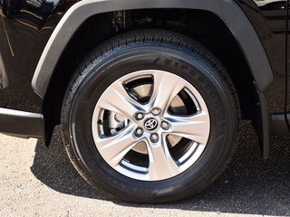 2025 Toyota RAV4 Hybrid LE AWD in Mississauga, Ontario - 6 - w320h240px