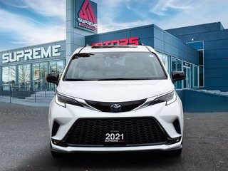 2021 Toyota Sienna XSE in Mississauga, Ontario - 2 - w320h240px