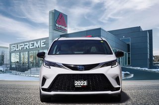 2023 Toyota Sienna HYBRID XSE FWD in Mississauga, Ontario - 3 - w320h240px