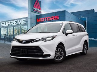 2024 Toyota Sienna LE in Mississauga, Ontario - 3 - w320h240px
