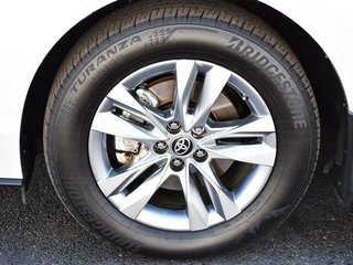 2024 Toyota Sienna Limited in Mississauga, Ontario - 6 - w320h240px