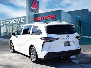 2024 Toyota Sienna LE in Mississauga, Ontario - 4 - w320h240px