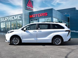 2025 Toyota Sienna XLE FWD Hybrid in Mississauga, Ontario - 4 - w320h240px