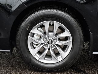 2025 Toyota Sienna HYBRID XLE in Mississauga, Ontario - 4 - w320h240px