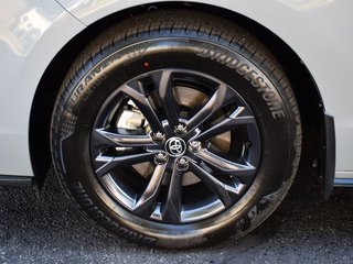 2025 Toyota Sienna XSE in Mississauga, Ontario - 6 - w320h240px