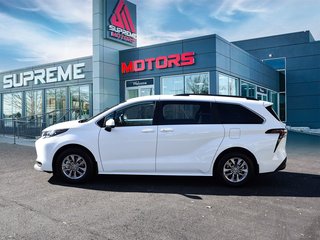 2025 Toyota Sienna LE in Mississauga, Ontario - 4 - w320h240px