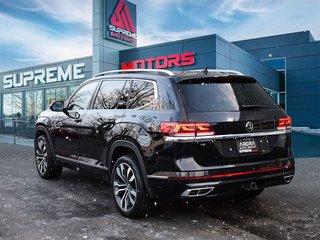 2022 Volkswagen Atlas Execline in Mississauga, Ontario - 4 - w320h240px