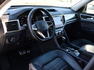 2022 Volkswagen Atlas Execline in Mississauga, Ontario - 6 - w320h240px