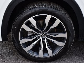 2023 Volkswagen Atlas Execline in Mississauga, Ontario - 5 - w320h240px