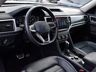 2023 Volkswagen Atlas Execline in Mississauga, Ontario - 6 - w320h240px
