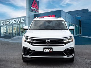 2023 Volkswagen Atlas Execline in Mississauga, Ontario - 2 - w320h240px