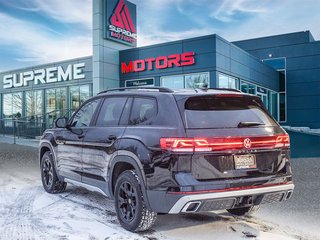 2025 Volkswagen Atlas Peak Edition in Mississauga, Ontario - 4 - w320h240px